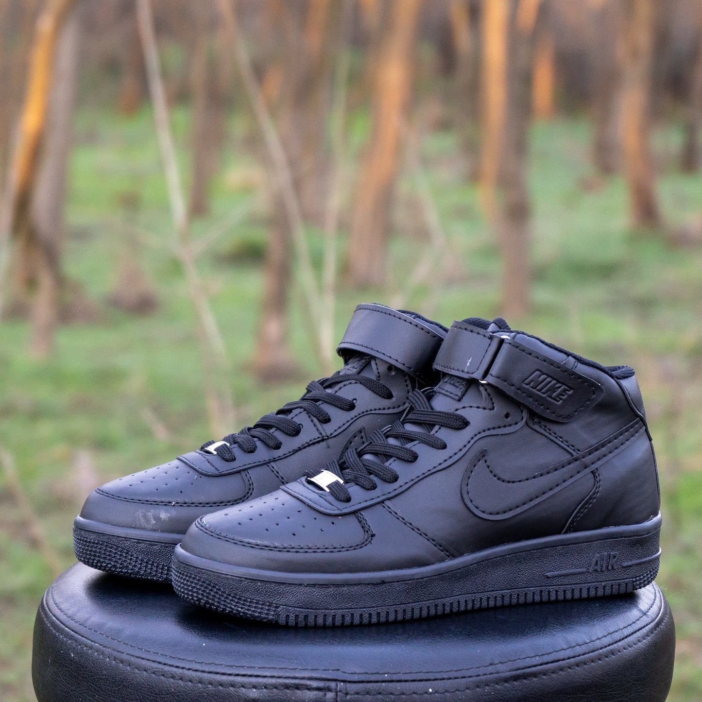 AF1 High Negru