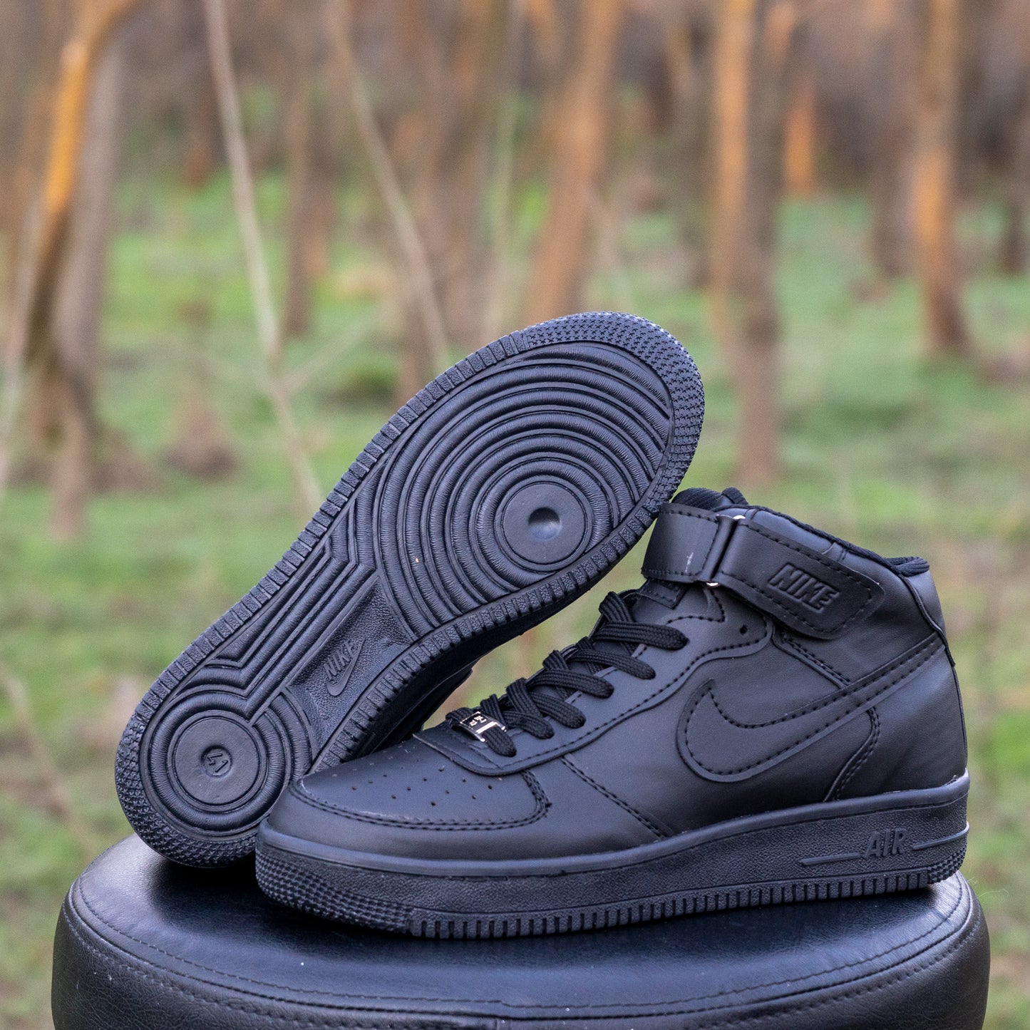 AF1 High Negru