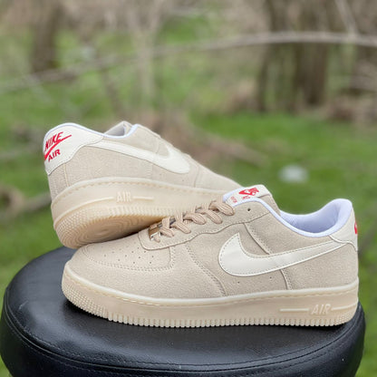 AF1 LOW BEJ