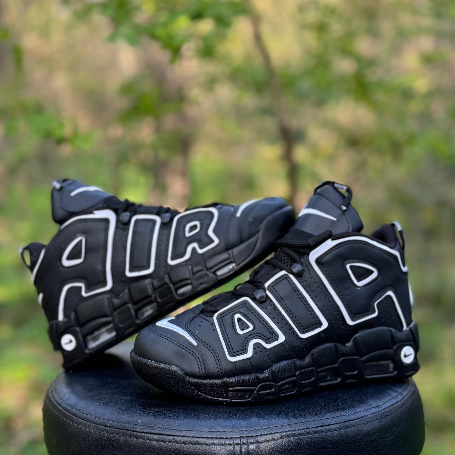 AIR MORE UPTEMPO Negru-Alb C